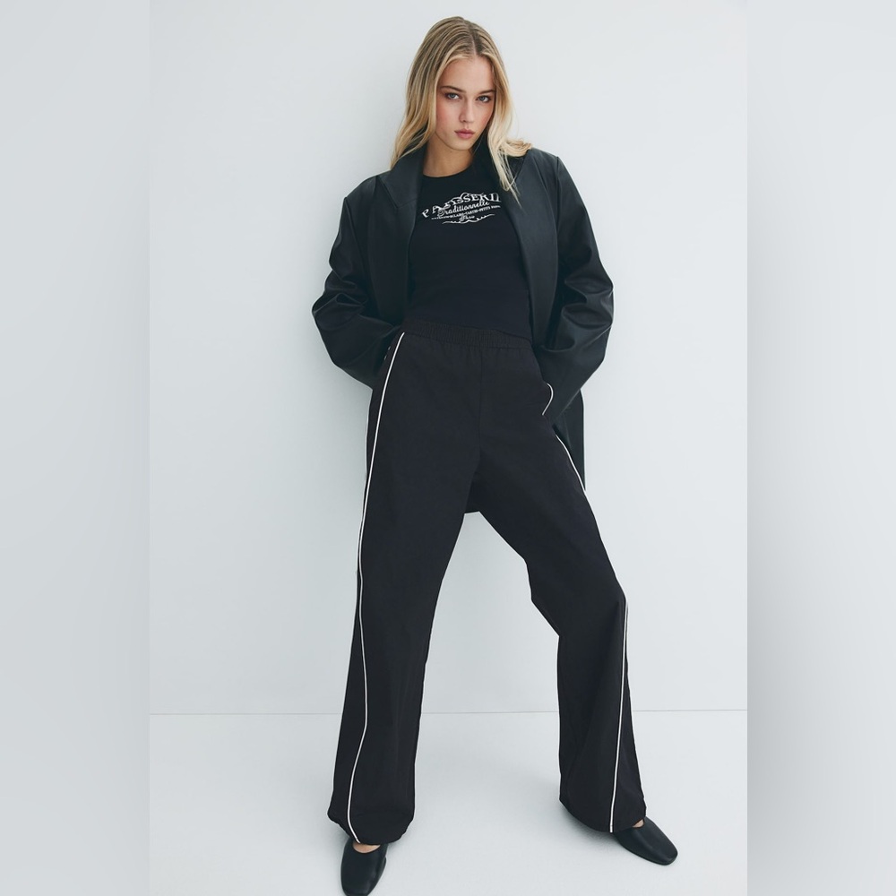 H&M Black Straight Leg Pants